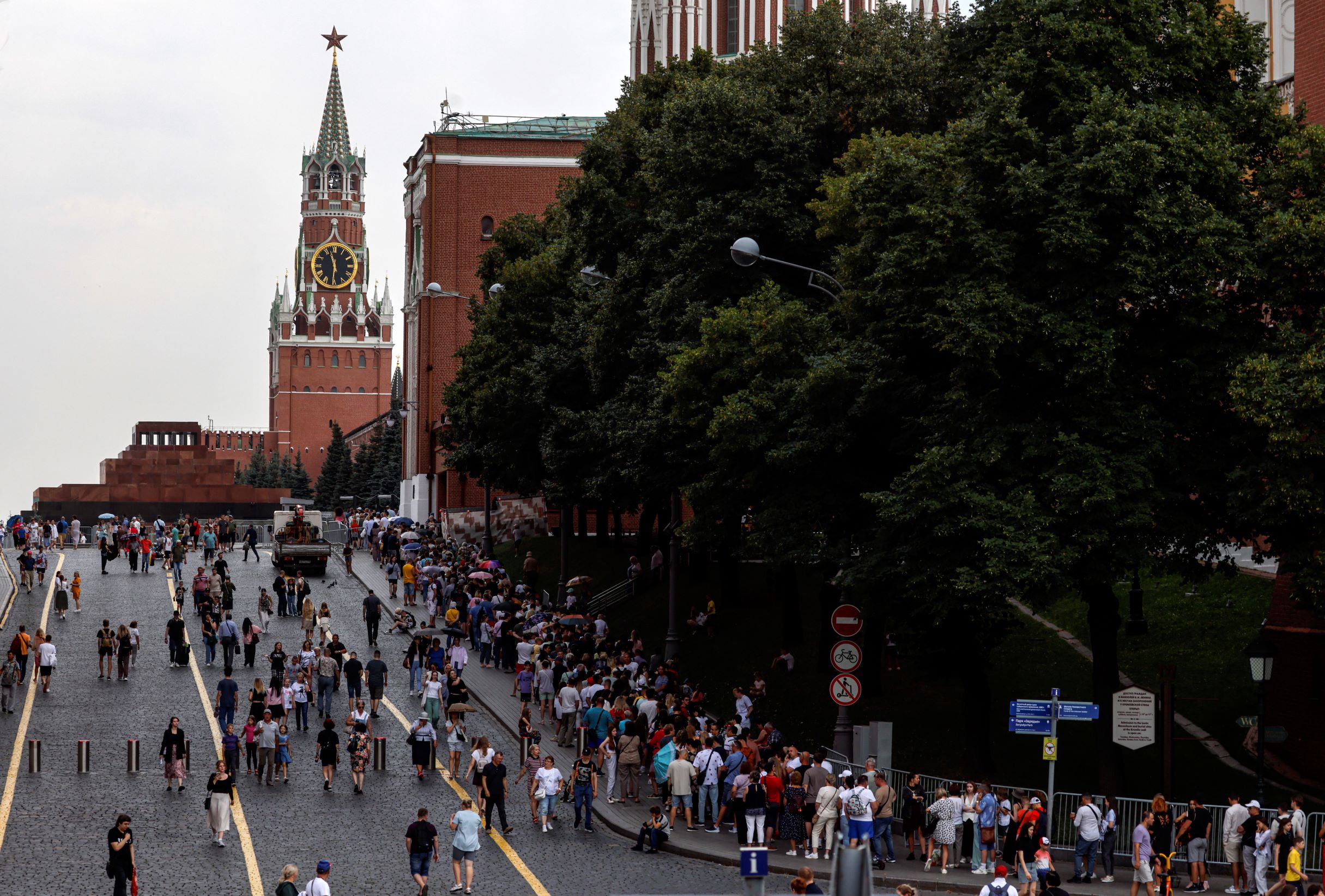 وزير المالية الروسي: نتوقع نمو الاقتصاد بـ 2.5 % في 2023