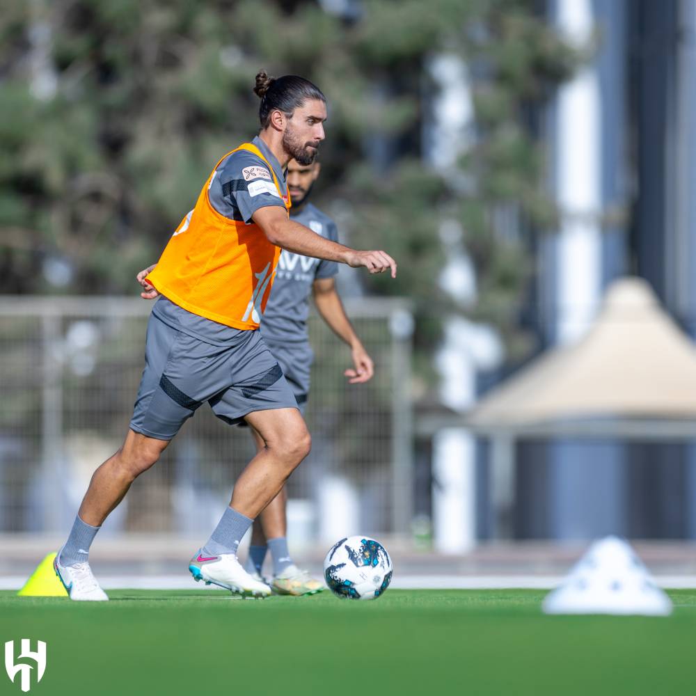 جانب من تدريب الهلال أمس. مركز الهلال الإعلامي