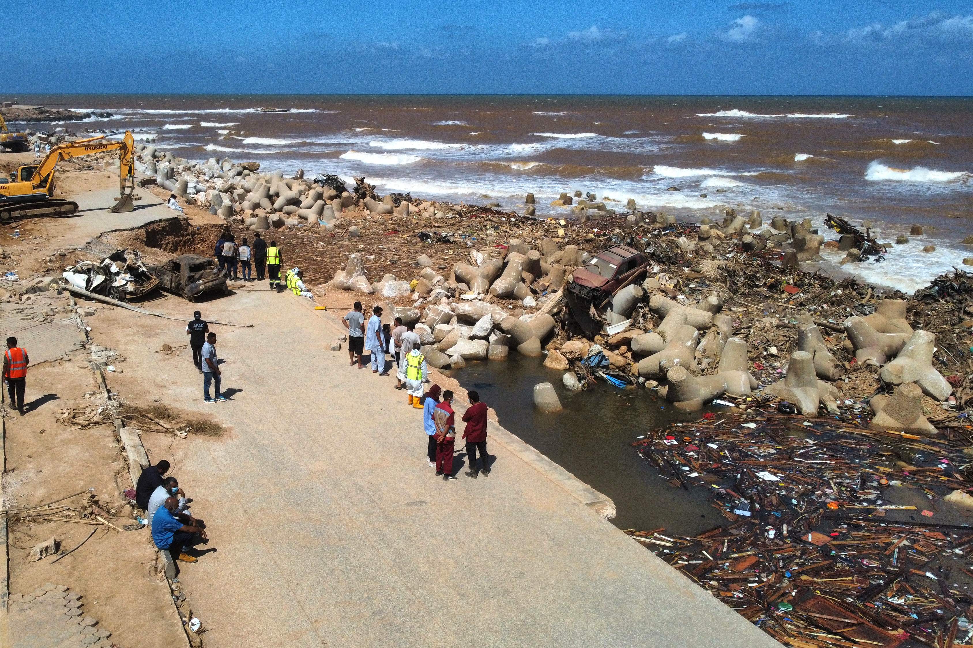 في درنة وجع انتظار الكشف عن مصير أحبة مفقودين 