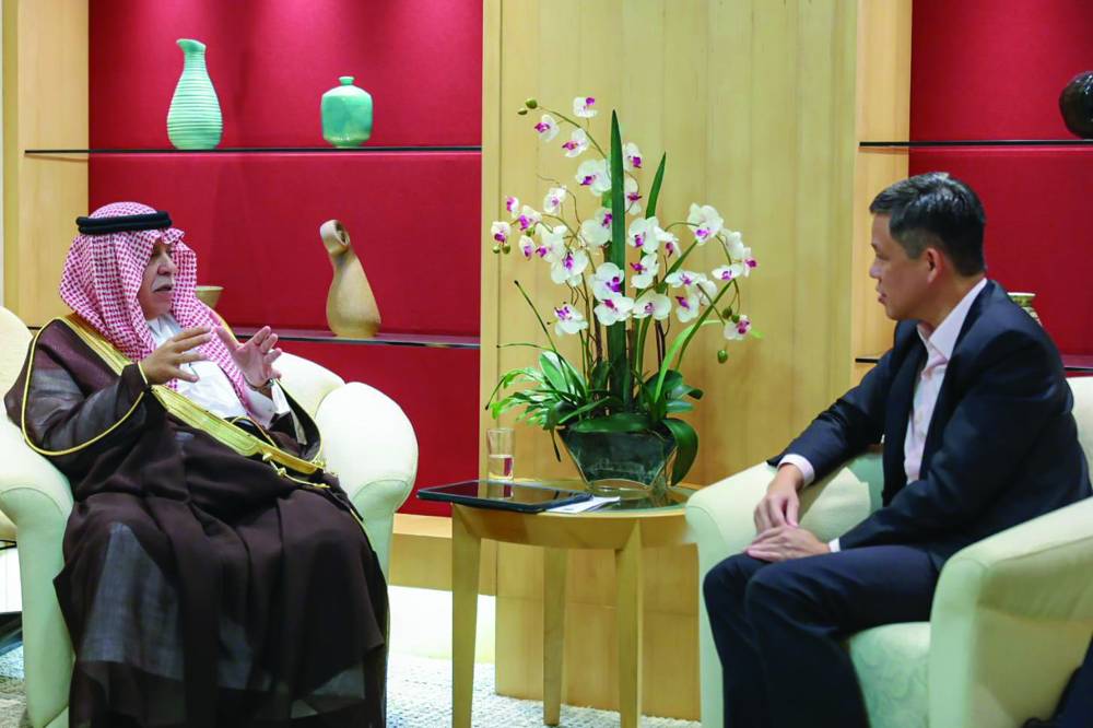 القصبي يبحث الشراكة السعودية - السنغافورية في التجارة الإلكترونية والقطاع اللوجستي