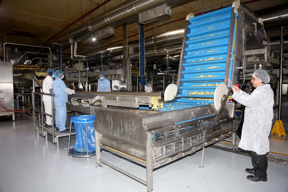 يهدف البرنامج إلى تمكين الصناعة بالمواءمة مع مؤشرات التحول الرقمي. 