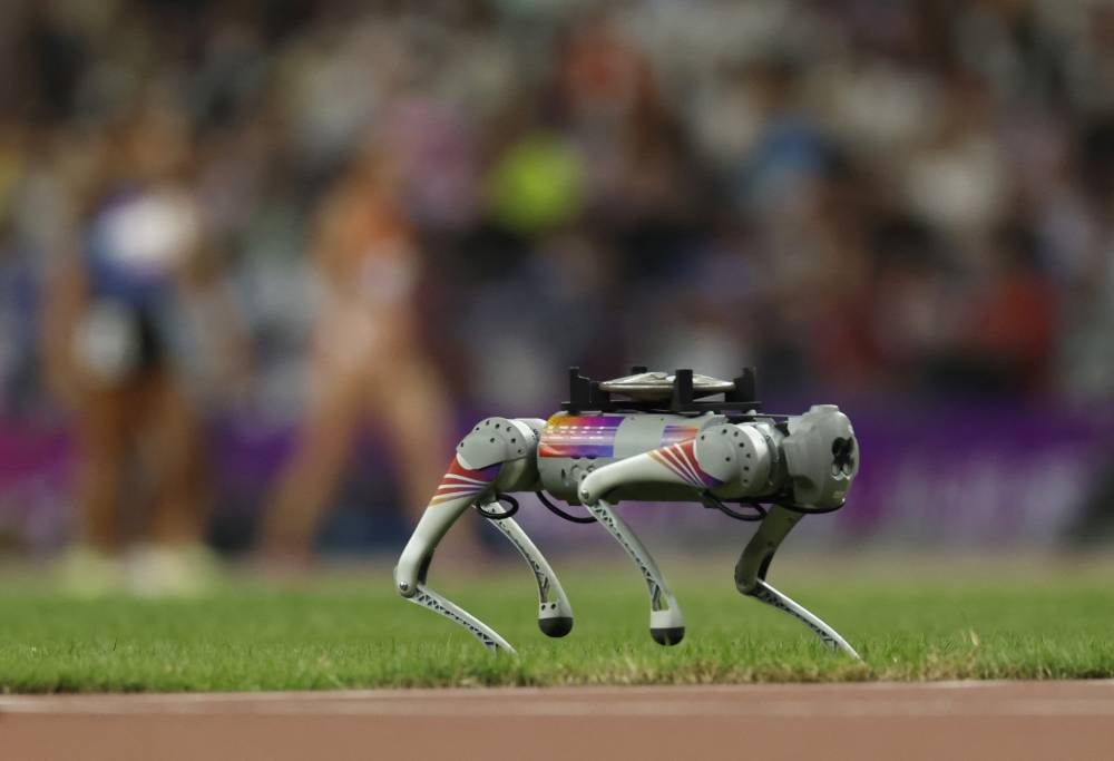 روبوت الأسياد