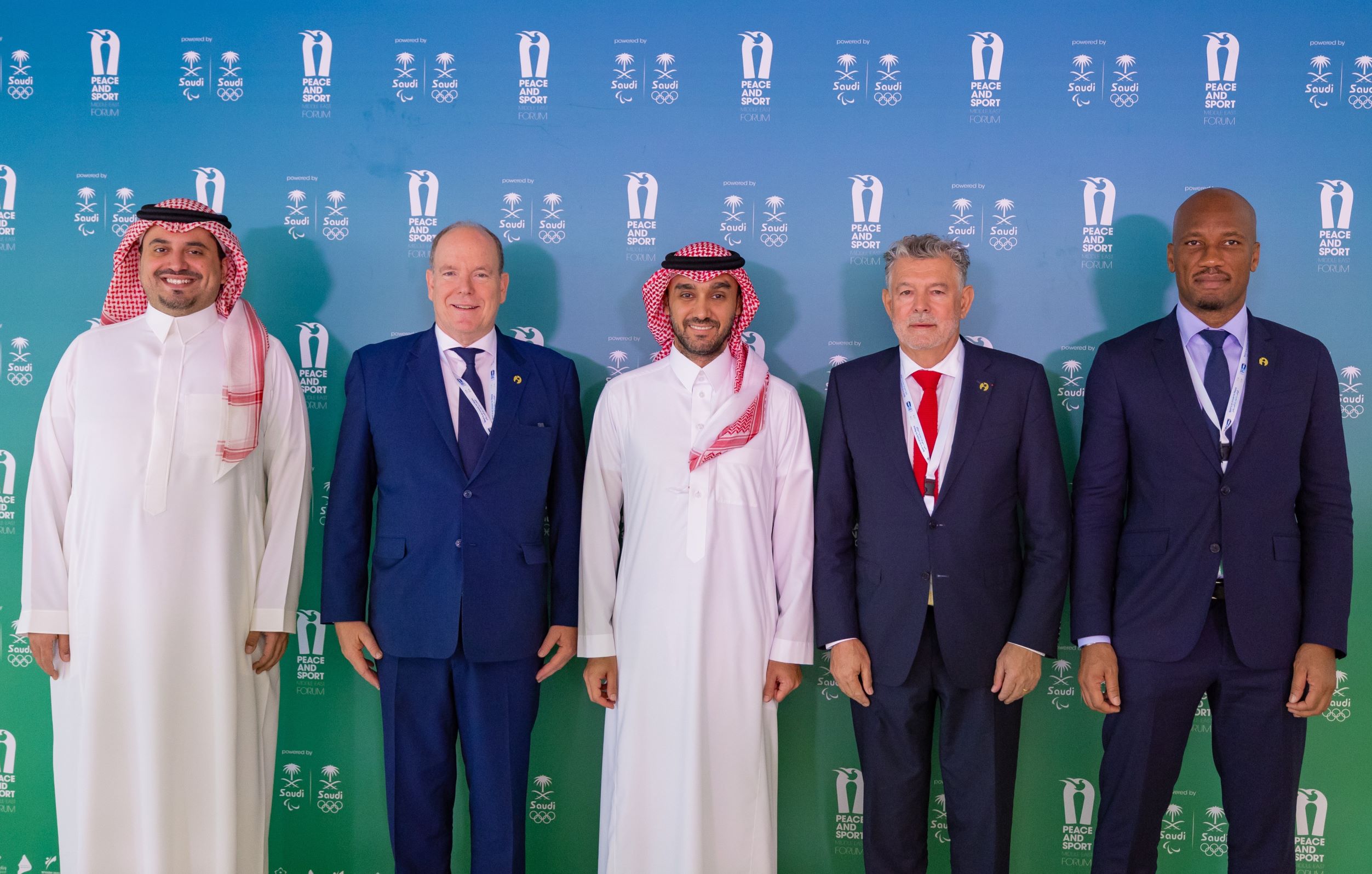 وزير الرياضة يفتتح منتدى الشرق الأوسط للرياضة والسلام بالرياض