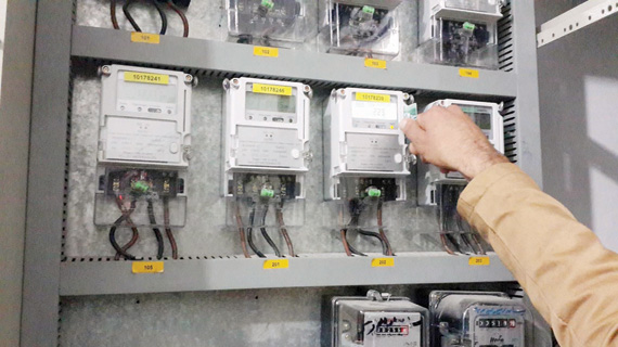  50 ألف ريال غرامة العبث في عداد قياس الخدمة الكهربائية 