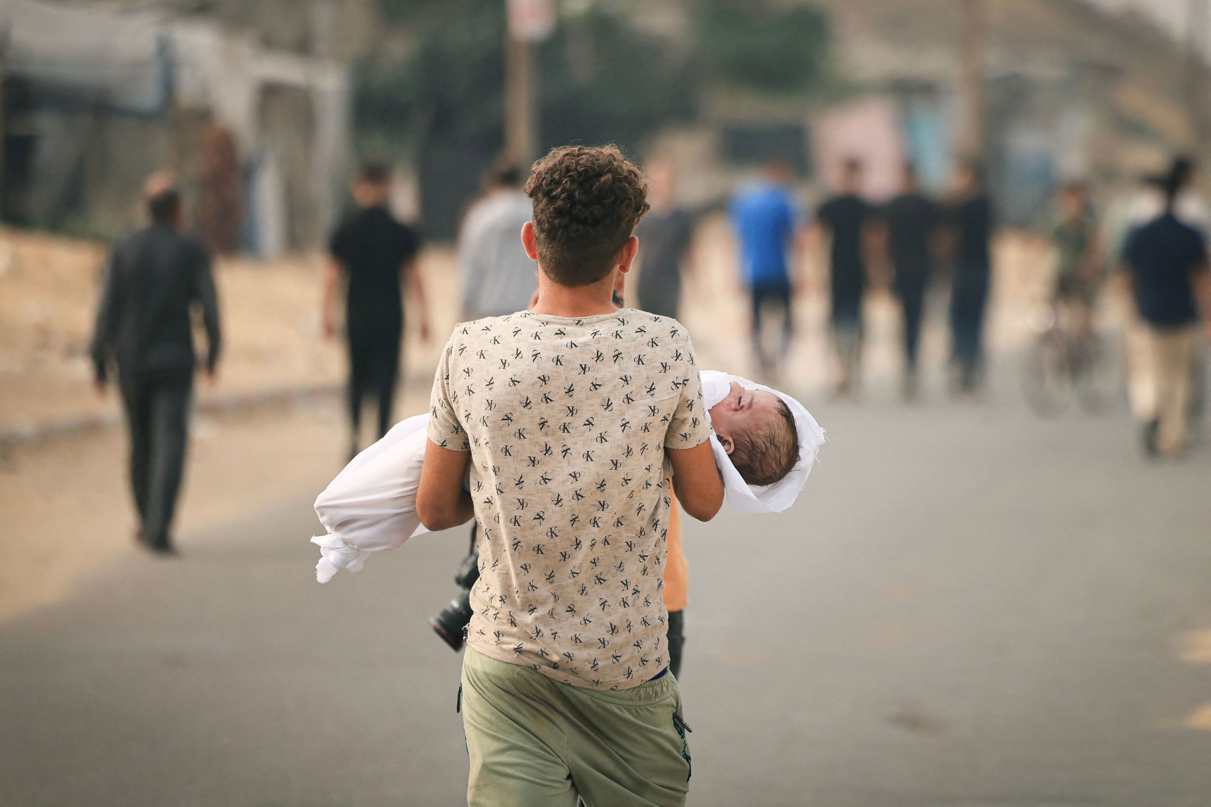 5087 قتيلا في غزة جراء الضربات الإسرائيلية .. بينهم 2055 طفلا