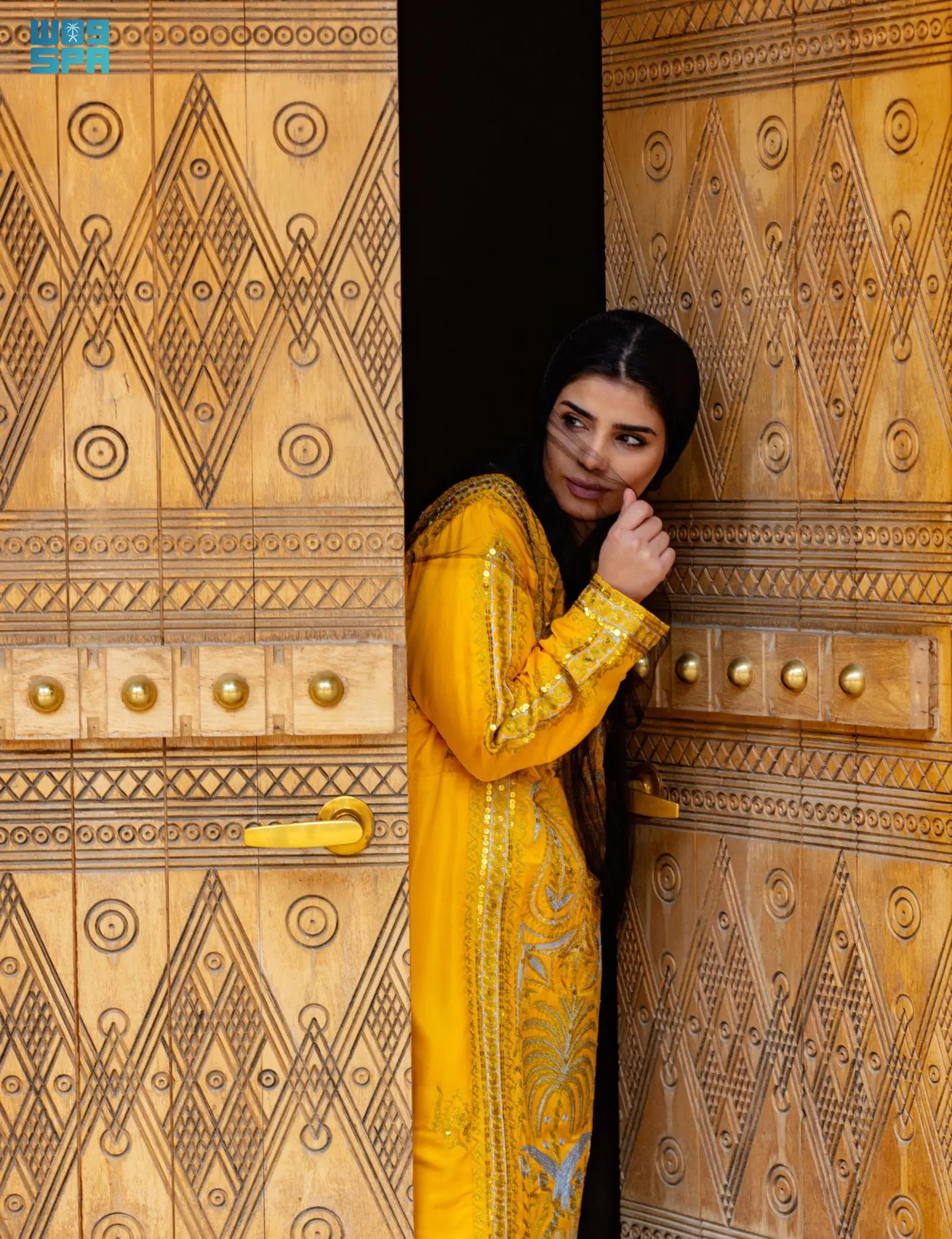 تحت رعاية حرم ولي العهد .. "الدارة" تدشن إصدارا عن الأزياء التقليدية السعودية في الوسطى