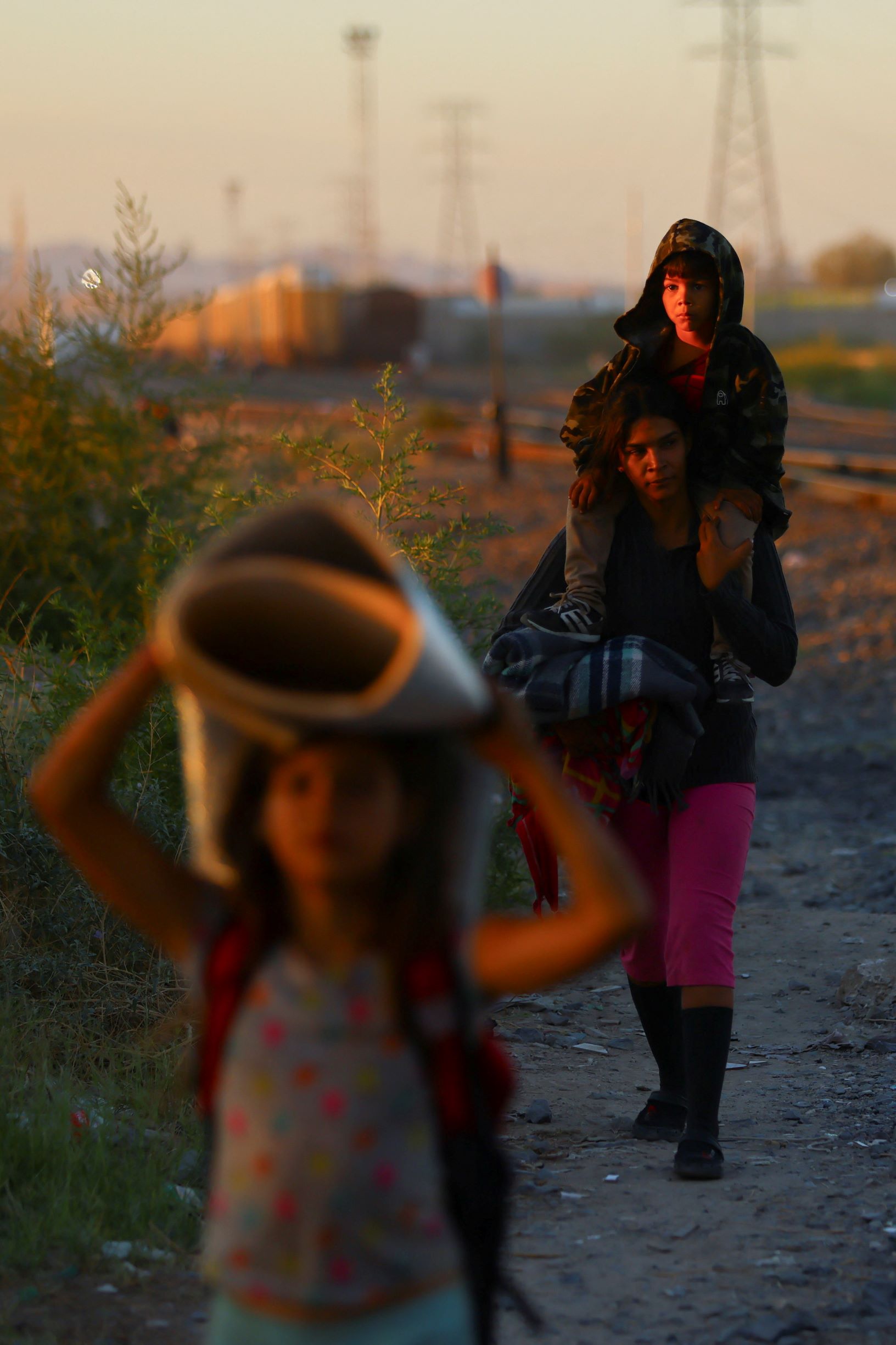 أطفال مهاجرون نحو الأمل