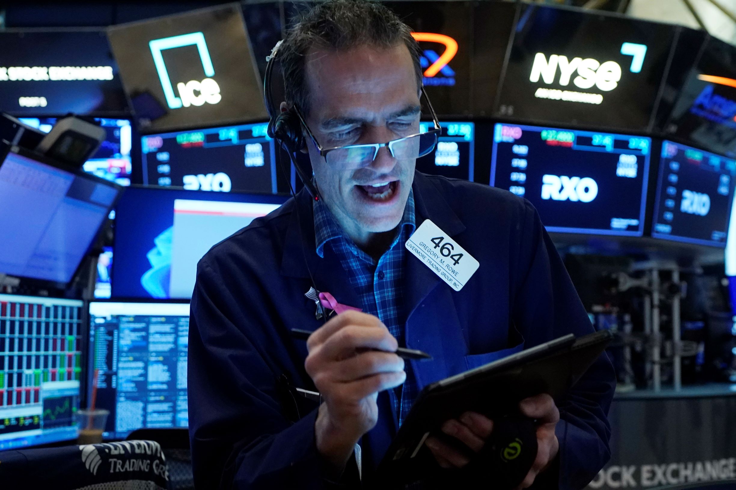 "وول ستريت" تغلق على ارتفاع حاد بدعم الفائدة وأرباح الشركات