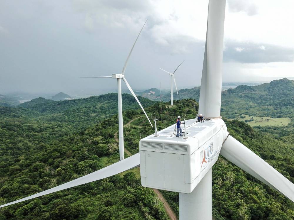 تسعى اندونيسا إلى خفض انبعاثات الطاقة إلى 250 مليون طن.