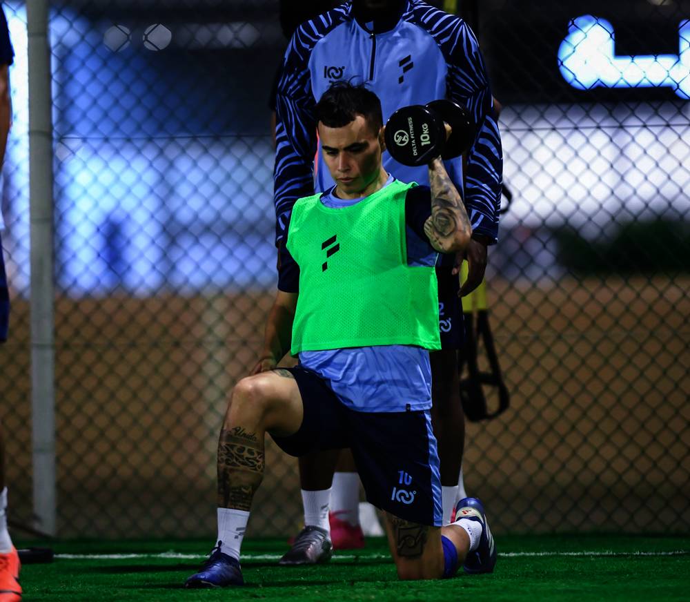 زيلارايان خلال برنامجه التأهيلي. مركز الفتح الإعلامي