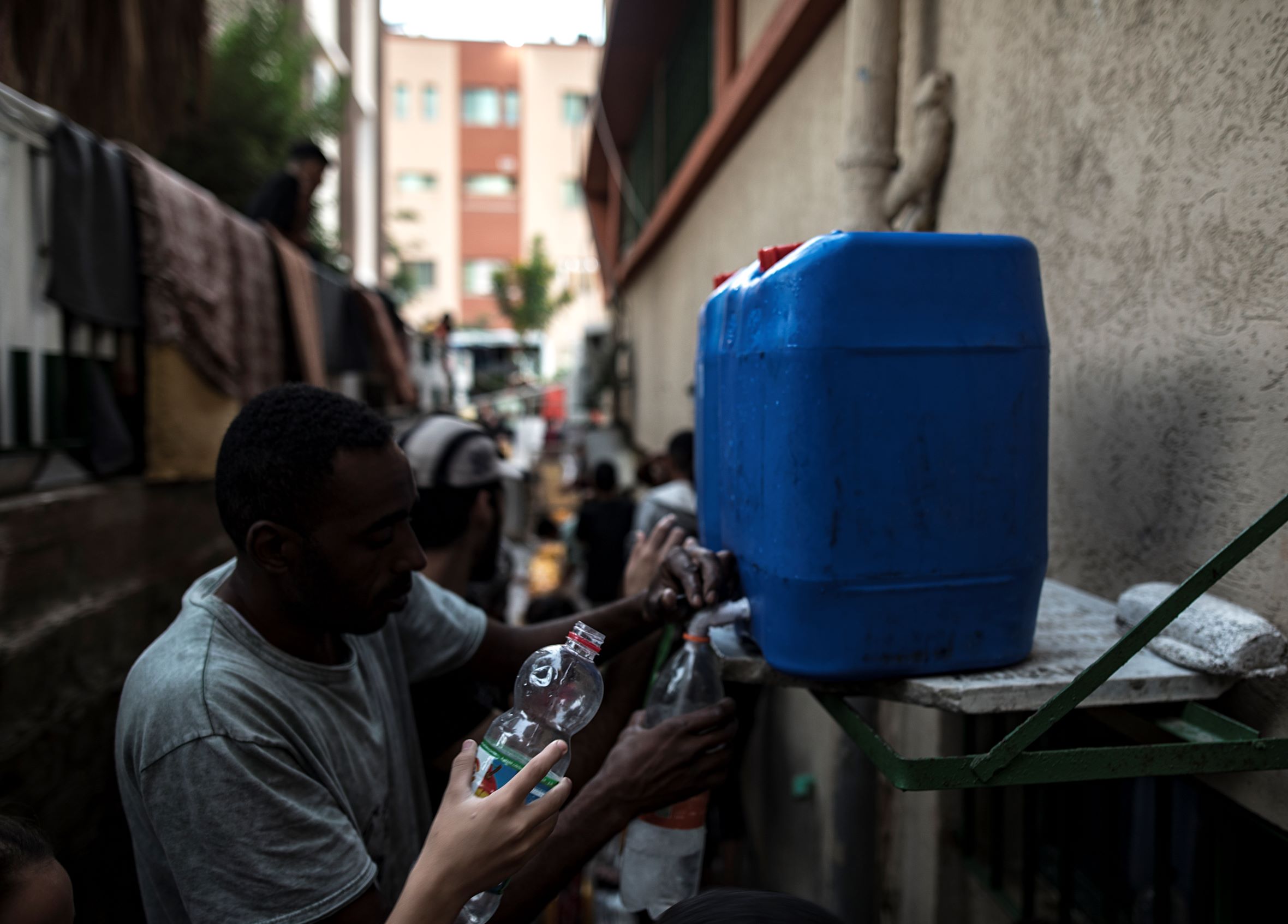 منظمة الصحة تحذر من تزايد خطر انتشار الأمراض المعدية في غزة