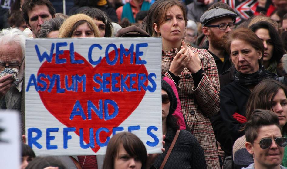 توشك الهجرة على التحول إلى مفارقة بالنسبة للإدارة الأمريكية.