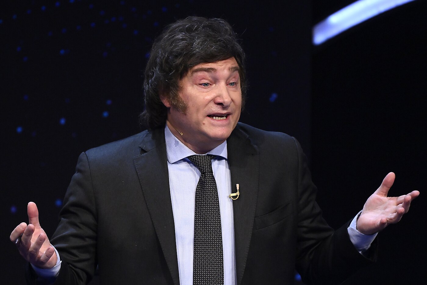 الأرجنتين تحتاج إلى "ركلة قوية" لتنفيذ خطة مايلي للصدمة الاقتصادية