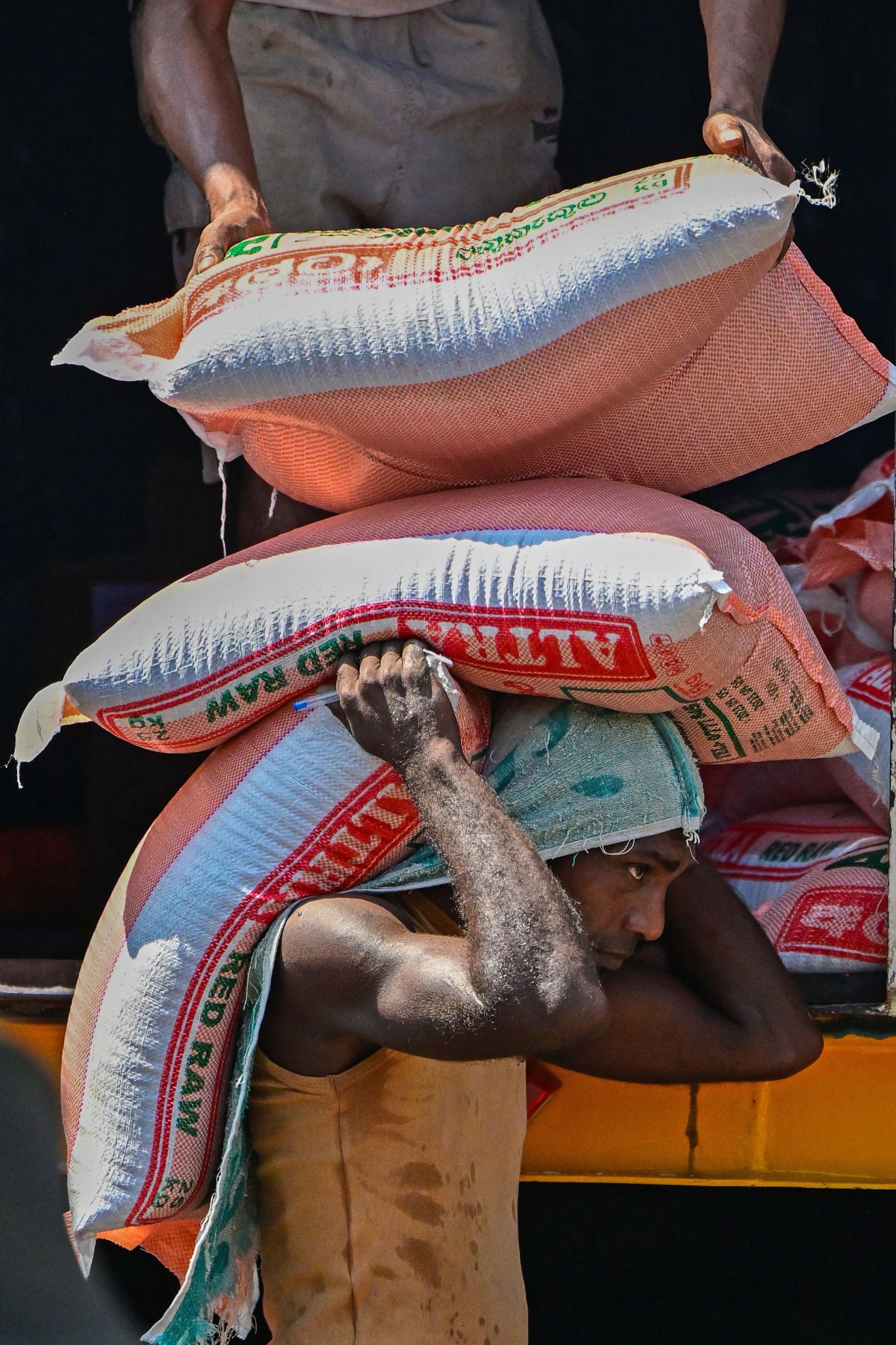 خطة لإنقاذ سريلانكا بـ 2.9 مليار دولار