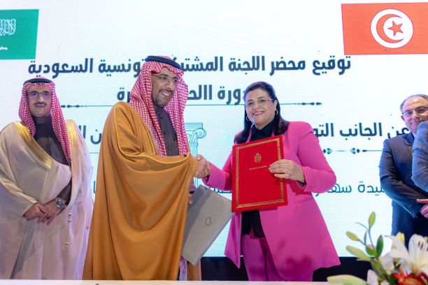 توقيع 7 اتفاقيات ومذكرات تفاهم لتطوير التعاون بين السعودية وتونس