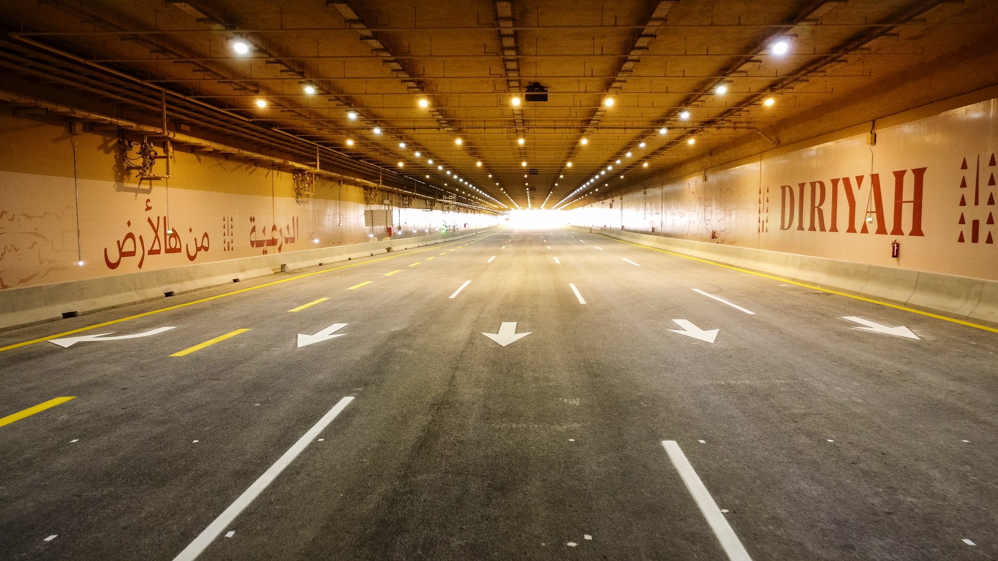 الانتهاء من أعمال البنية التحتية لنفق الدرعية بـ 8 مسارات في طريق الدائري الغربي