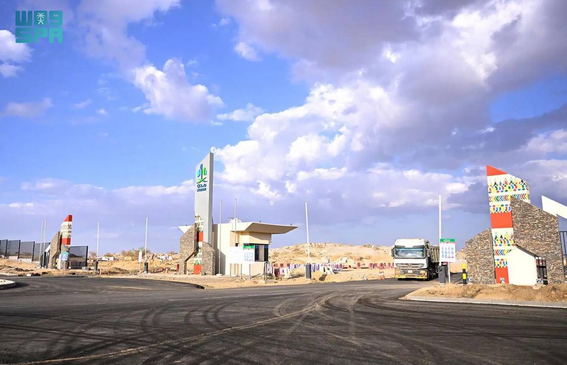 مرحلة "التأسيس" تخول لصاحب المصنع التقدم بطلبات تخصيص الطاقة وموقع للمشروع والتصريح البيئي. "واس"