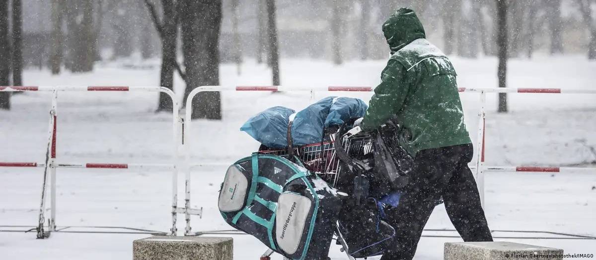 عانت الأسر في ألمانيا ارتفاعا حادا في التضخم الذي بدأ يتراجع الآن. الفرنسية