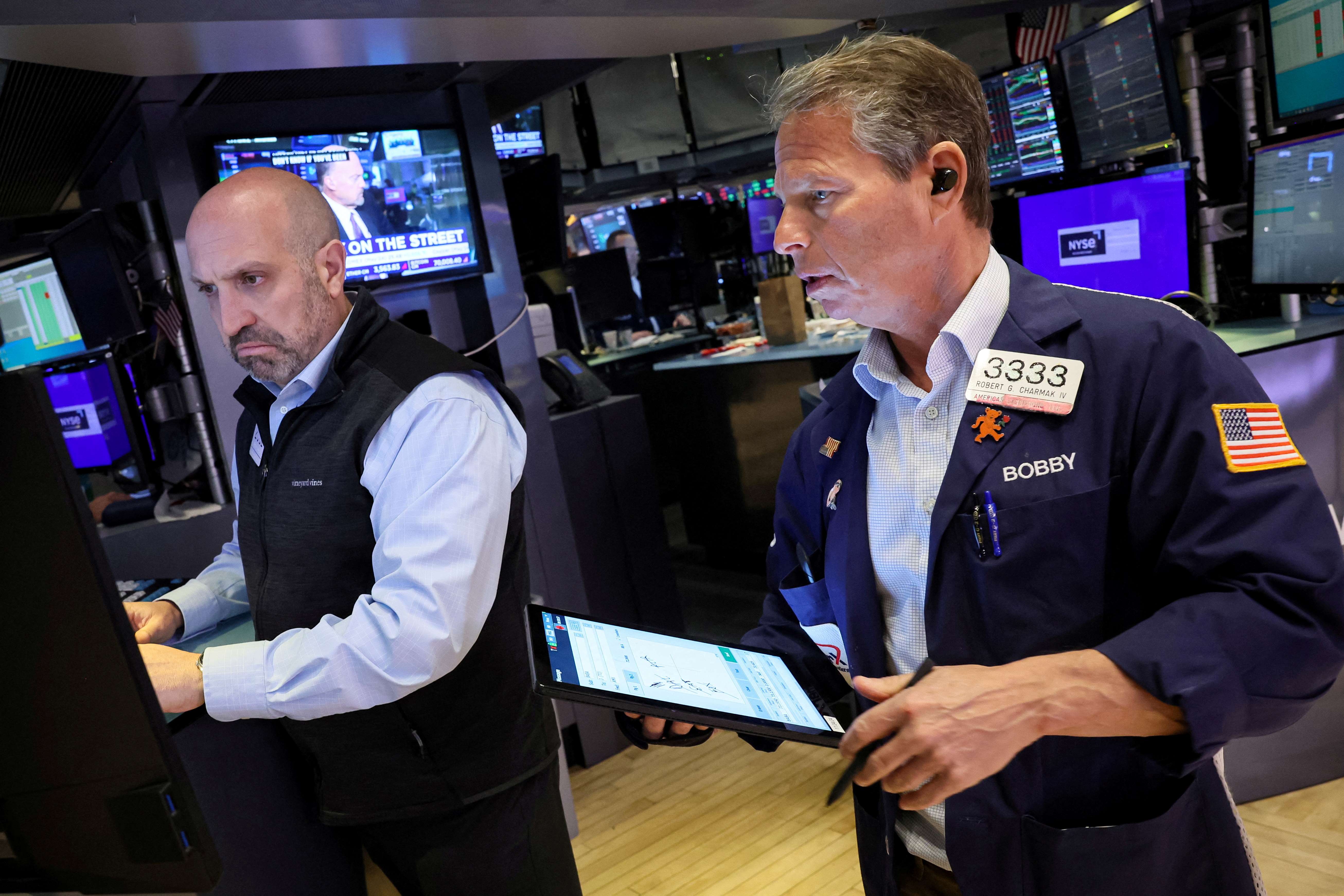 الأسهم الأمريكية تتراجع متأثرة بارتفاع عوائد السندات