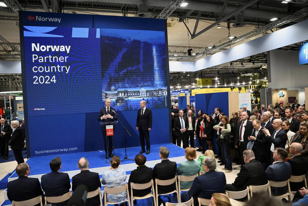 المستشار الألماني أولاف شولتز خلال افتتاح معرض هانوفر. "رويترز"