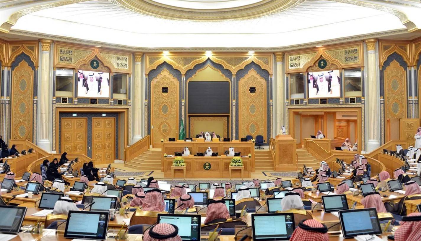 نظاما السجل والأسماء التجارية .. أحكام تيسر مزاولة النشاط التجاري وتعزز حوكمة البيانات التجارية في السعودية