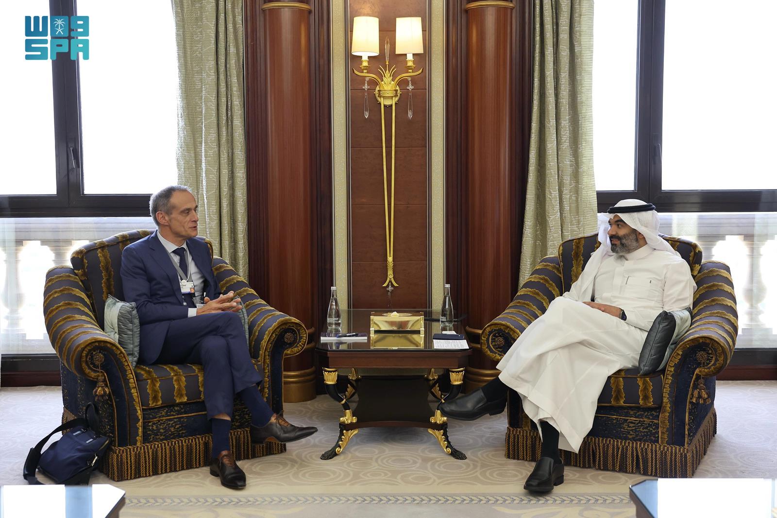 وزير الاتصالات يناقش مع رؤساء كبرى الشركات التقنية العالمية تعزيز الشراكة لتوسيع نمو الاقتصاد الرقمي