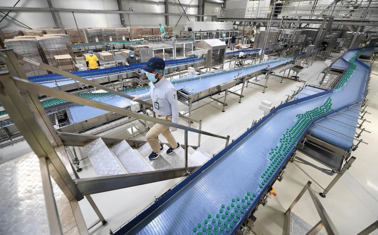  13 جهة حكومية تحمي منتجات 1339 مصنعا في السعودية من المنافسة غير العادلة  