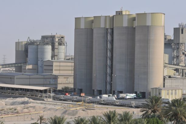 تراجع أرباح "أسمنت السعودية" 8% في الربع الأول