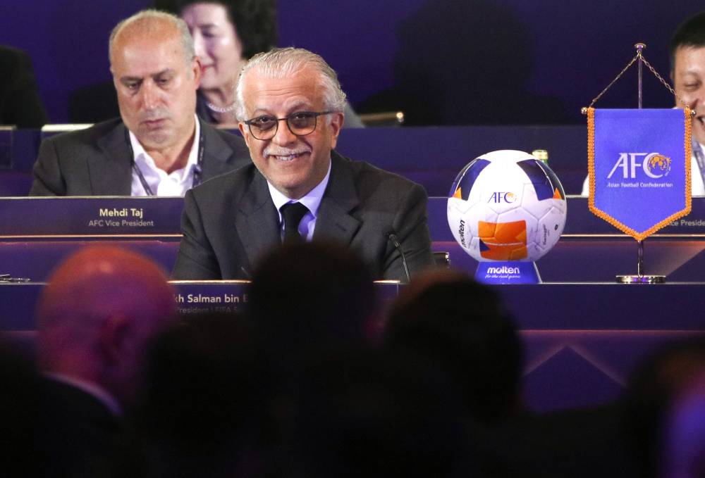 رئيس الاتحاد الآسيوي لكرة القدم خلال المؤتمر الـ 34 في بانكوك. (إ ب أ)