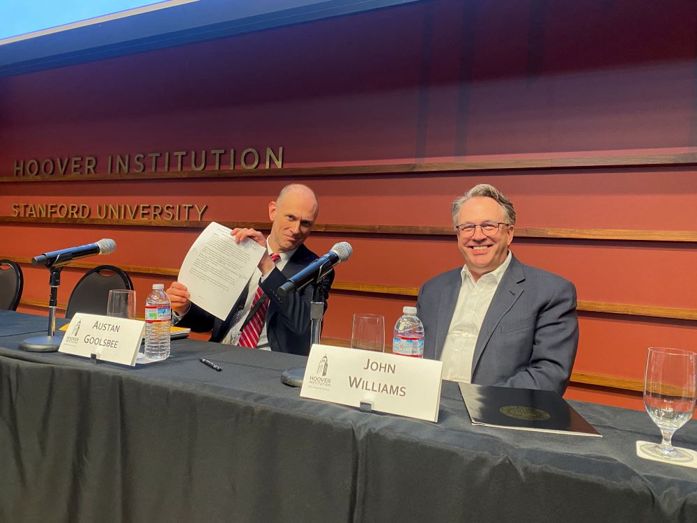 جانب من مؤتمر السياسة النقدية في جامعة ستانفورد. المصدر: رويترز