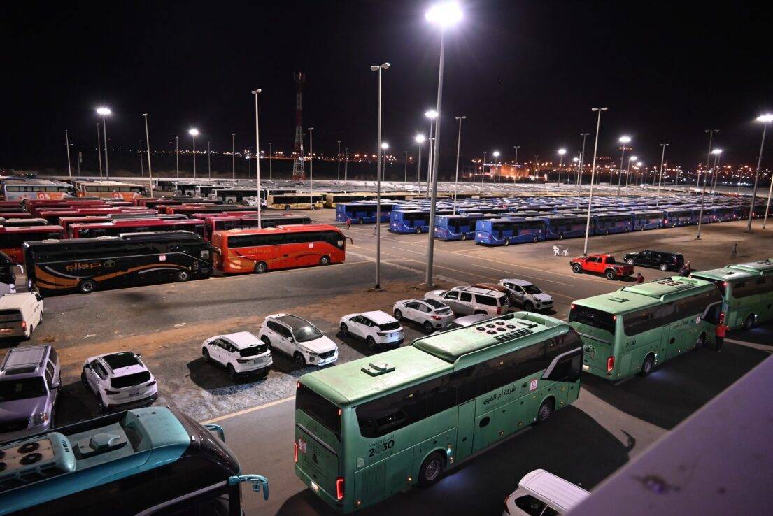 بلغ عدد المؤهلين لموسم حج هذا العام 72 ناقل بعدد حافلات 22 ألف حافلة. المصدر: الاقتصادية