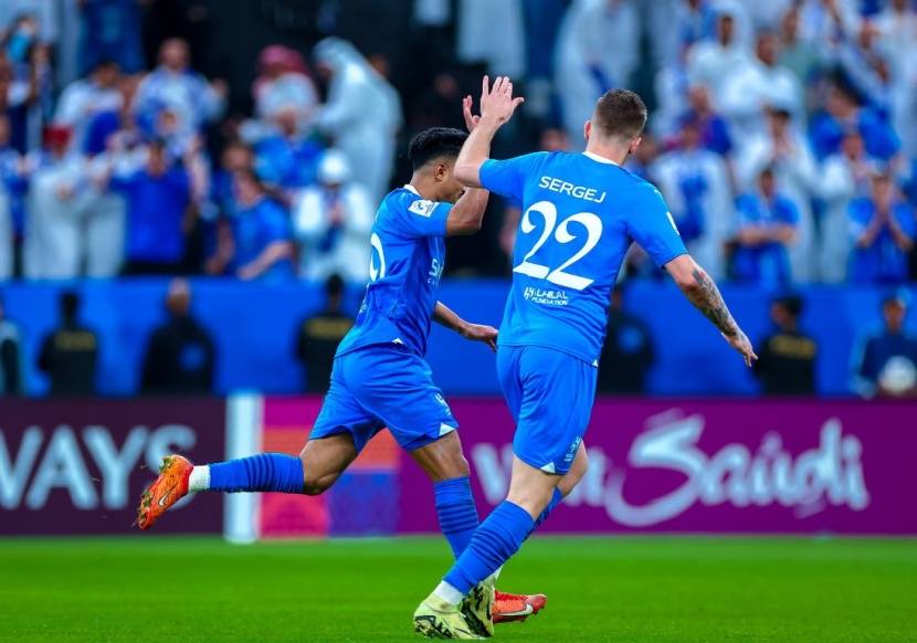 جانب من لقاء الهلال والعين في دوري أبطال آسيا. 