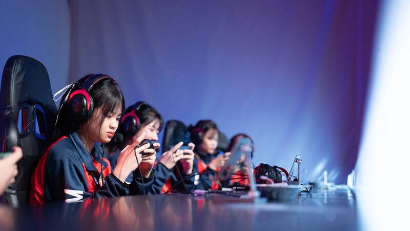 البطولة ستقدم جائزة قدرها 500 ألف دولار وهي أكبر جائزة في منافسات نسائية في الرياضات الإلكترونية في العالم.