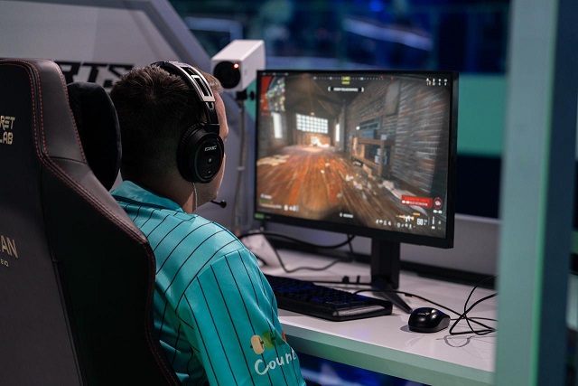 جانب من منافسات كأس العالم للرياضات الإلكترونية. 