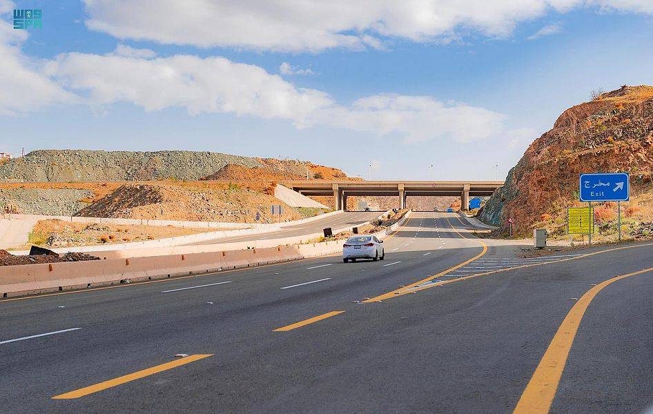 لائحة جديدة لتصاريح أحرام الطرق تزيد مشاركة القطاع الخاص بالأعمال التشغيلية إلى20%