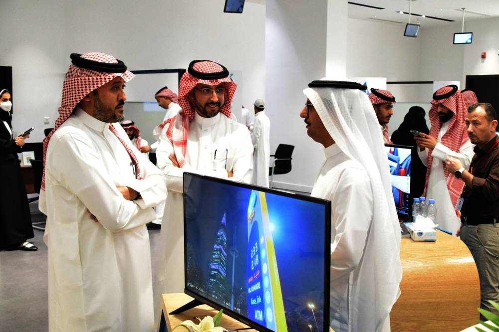  ورشة الجلسة الحوارية ضمن جولة الامتياز التجاري. "الاقتصادية"
