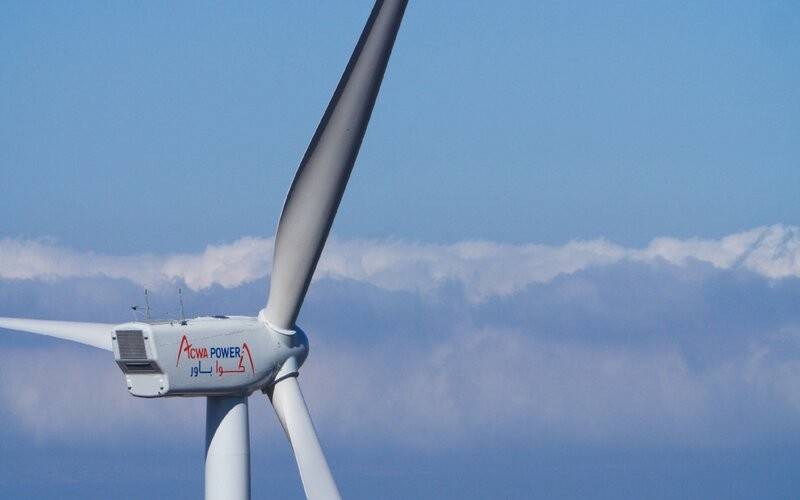 "أكوا باور" تبدأ التشغيل والإنتاج لمشروع محطة الرس 1 للطاقة الشمسية