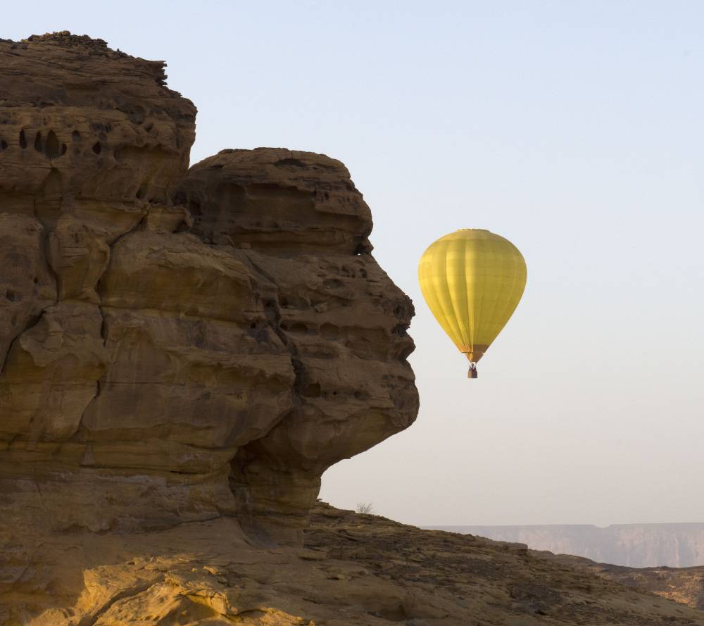 برنامج مسرعة نمو السياحة يهدف إلى تمكين رواد الأعمال في قطاع السياحة من خلال توفير الدعم اللازم. 