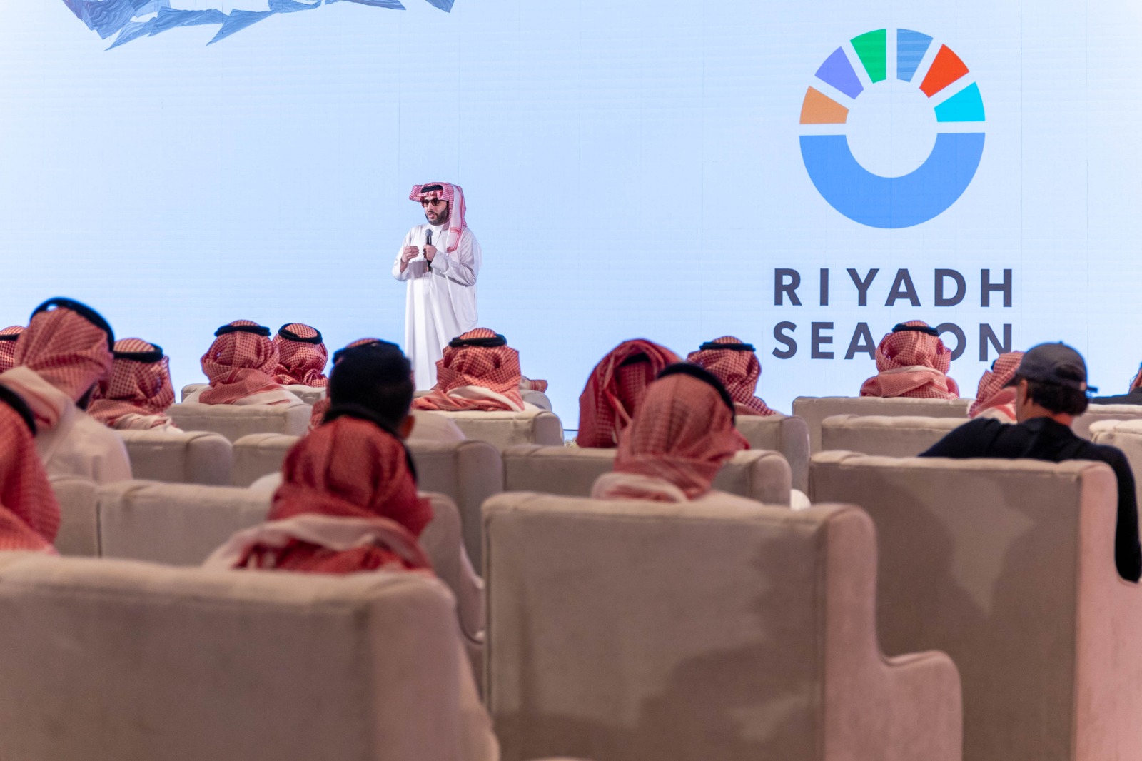 تركي آل الشيخ  لـ "الاقتصادية": 2100 شركة وطنية في موسم الرياض والإيرادات ستتجاوز 2023