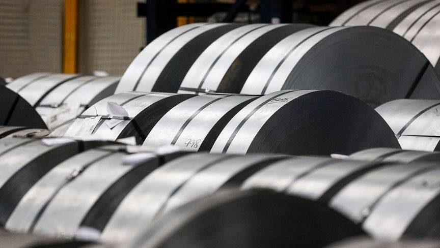 لفائف من معدن الألمنيوم تابعة لشركة "ليبرتي بريسينغ " في بريطانيا. "بلومبرغ"