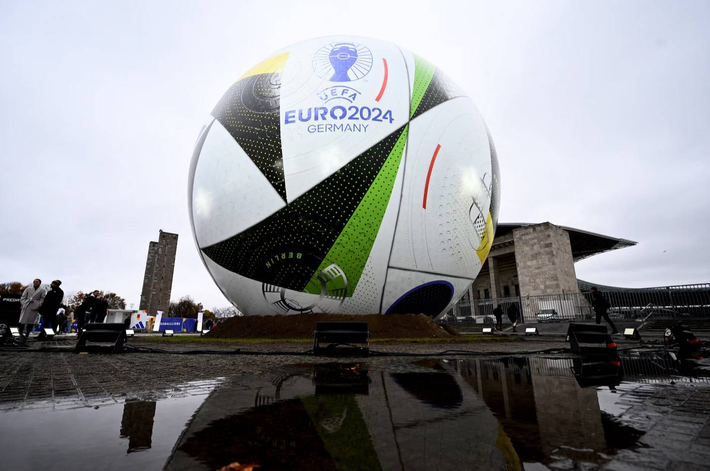 كأس الأمم الأوروبية 2024 تضخ 7.4 مليار يورو لاقتصاد ألمانيا. رويترز