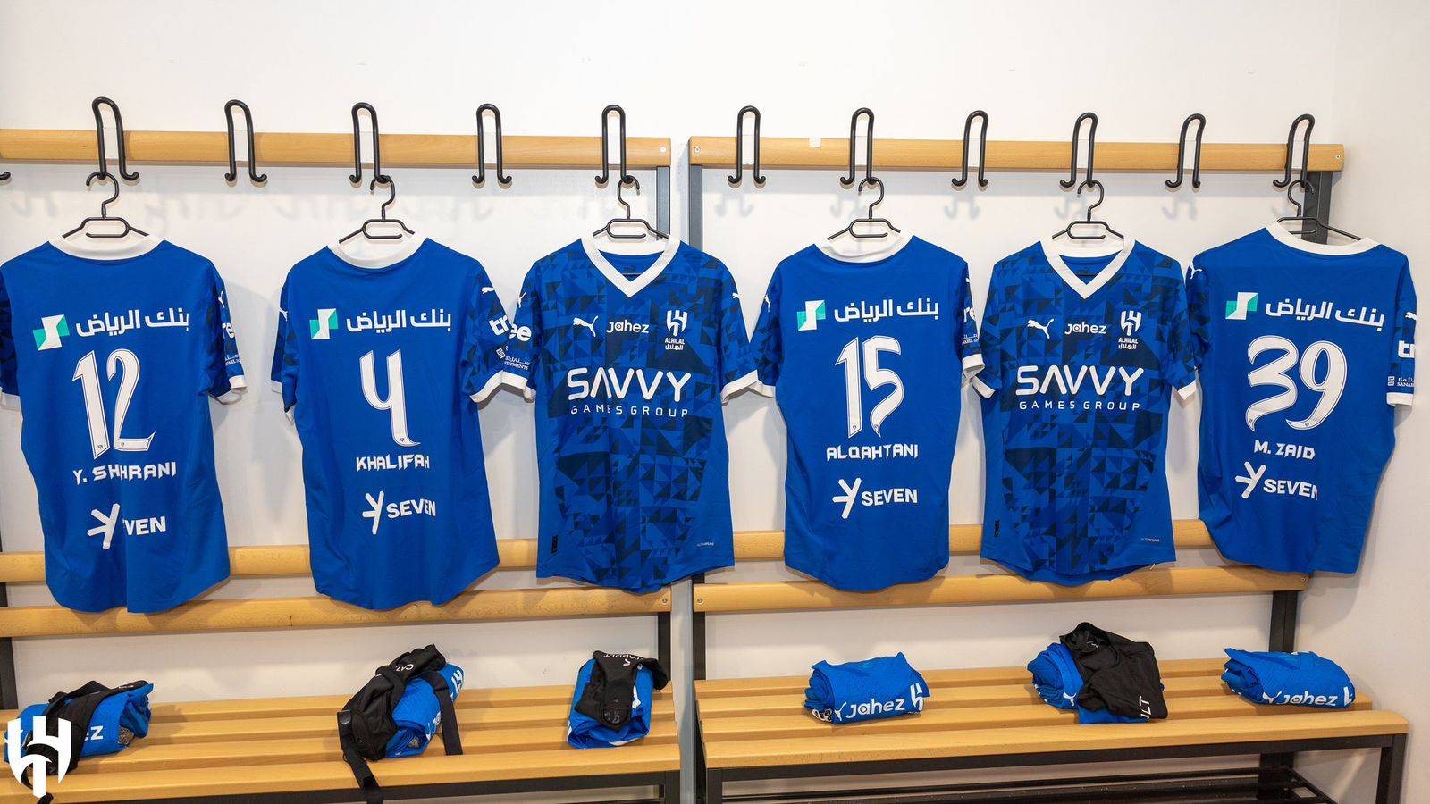 ستوقع إدارة نادي الهلال غدا السبت عقد رعاية مع شركة الفاخرة للأزياء. مركز الهلال الإعلامي