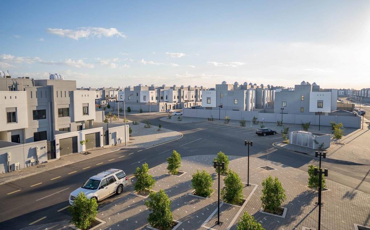 السماح بزيادة نسبة البناء في الدورين الأرضي والأول بالفلل السكنية إلى 75 %. المصدر: واس