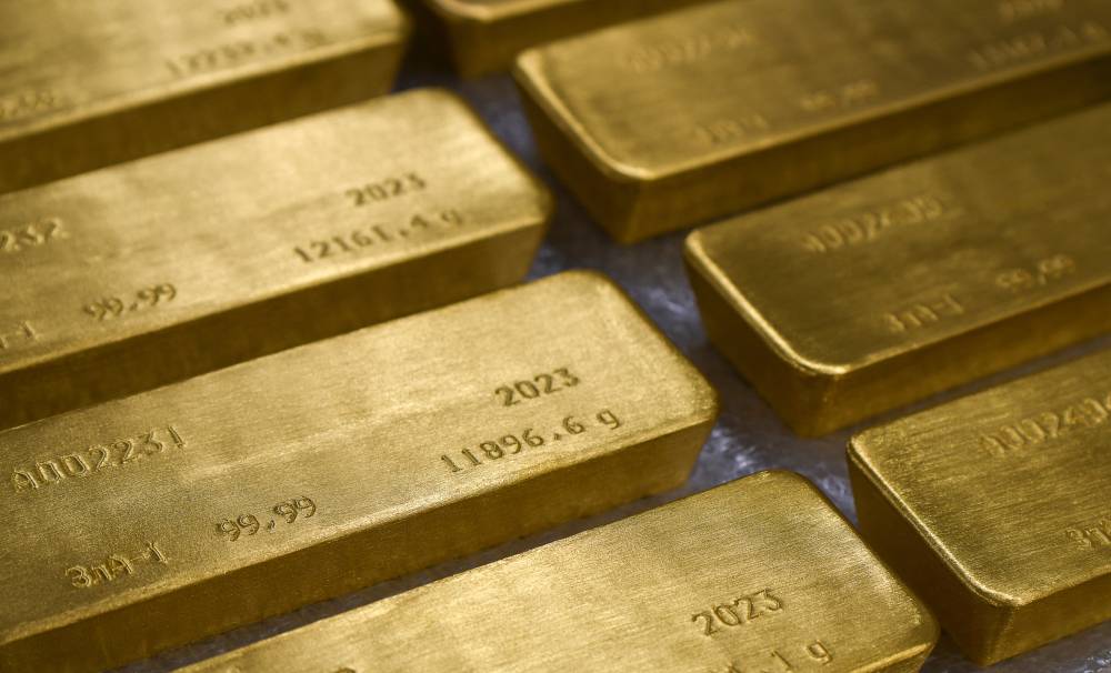 صعد الذهب في المعاملات الفورية 0.9 %. رويترز