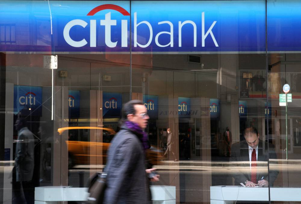 المركزي الأوروبي يمهل البنوك حتى نهاية 2023 للتعامل مع مخاطر المناخ