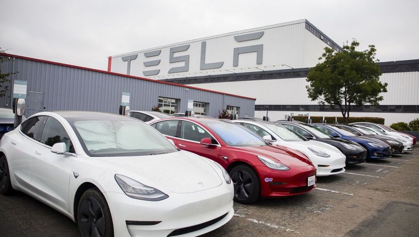 سيارات تسلا - المصدر: بلومبرغ
