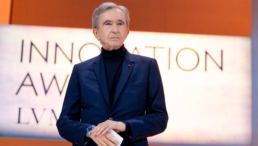 برنار أرنو، رئيس مجلس الإدارة والرئيس التنفيذي لشركة "لوي فيتون" (LVMH) - بلومبرغ
