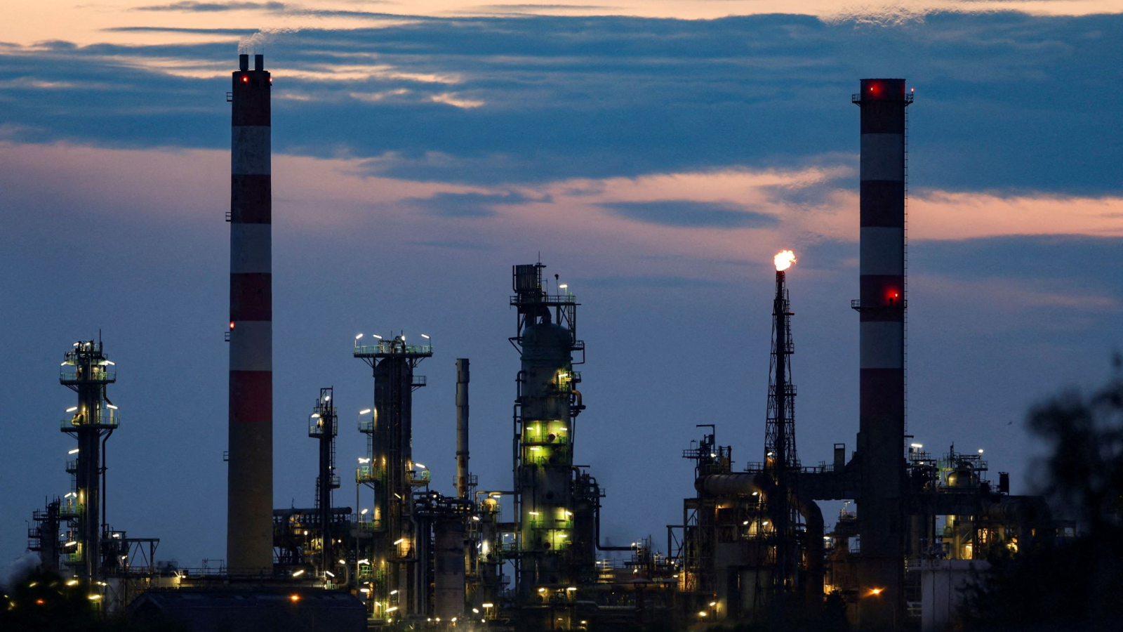 بلغت العقود الآجلة لخام برنت 75.97 دولار للبرميل بحلول الساعة 1504 بتوقيت جرينتش.