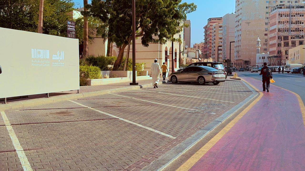 20 مليون ريال إيرادات مواقف «البلد» من بداية العام ودقائق مجانية وغرامات مخفضة للسائقين