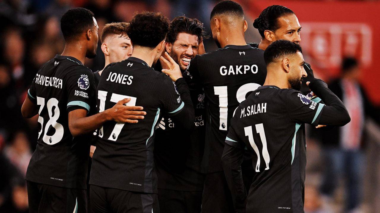 صلاح خلال لقاء ليفربول وسوثامبتون.